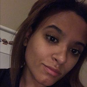 Meet your Posher, Salma